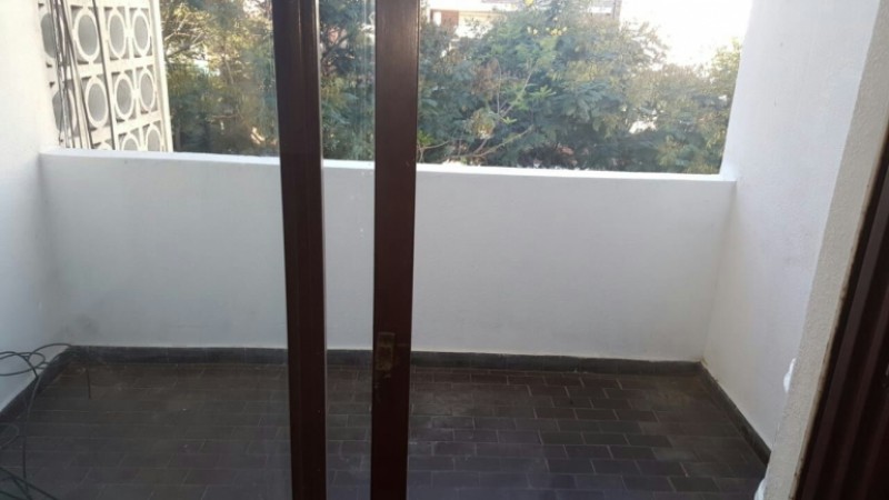VENTA DPTO 2 DORMITORIOS CON COCHERA. BALCARSE 1254. RECICLADO