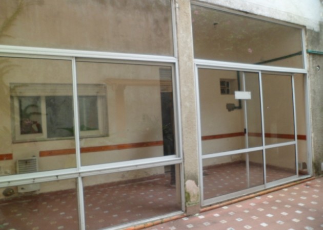 MB Negocios Inmobiliarios VENDE. Laprida 1518. Casa Ph. 4 dormitorios. 3 baños. Ideal institucion
