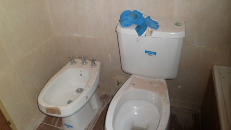 VENTA DPTO 2 DORMITORIOS. CERRITO 951, SEMIPISO, BALCON. EXTERNO