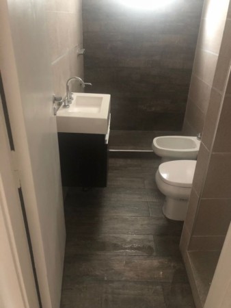 MB Negocios Inmobiliarios Vende . CORDOBA 1659. RECICLADO. LUMINOSO
