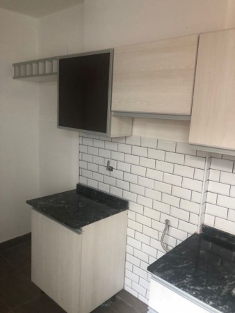 MB Negocios Inmobiliarios Vende . CORDOBA 1659. RECICLADO. LUMINOSO