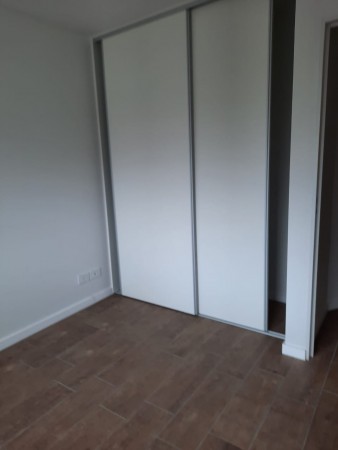 VENTA DPTO 2 DORMITORIOS,SEMIPISO, EXTERNO, BALCON.  ESPAÑA 300