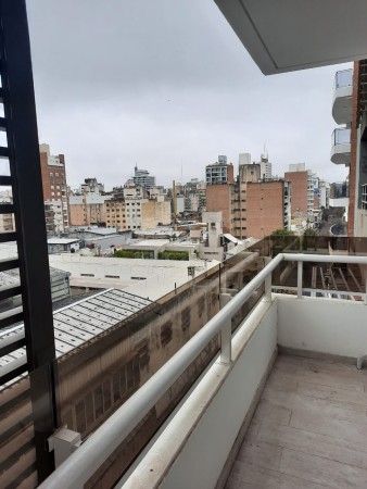 VENTA DPTO 2 DORMITORIOS,SEMIPISO, EXTERNO, BALCON.  ESPAÑA 300