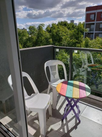 Moderno departamento Francia y 9 de julio