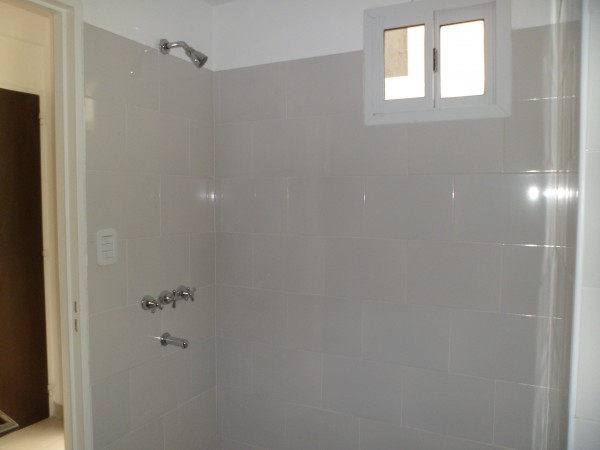 MB Negocios Inmobiliarios vende Zeballos 475, externo, balcon
