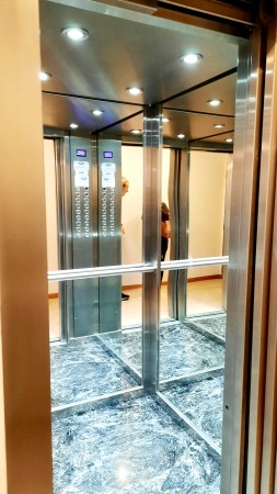 MB Negocios Inmobiliarios vende Corrientes 1600. Semipiso. Externo. Balcones. Pileta. 
