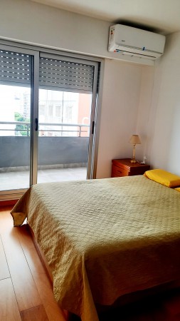 MB Negocios Inmobiliarios vende Corrientes 1600. Semipiso. Externo. Balcones. Pileta. 