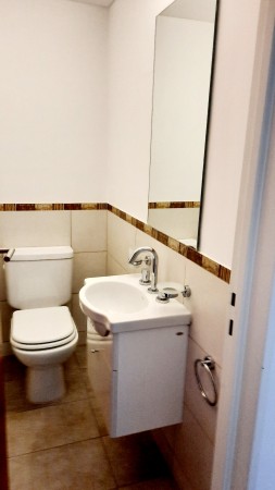 MB Negocios Inmobiliarios vende Corrientes 1600. Semipiso. Externo. Balcones. Pileta. 