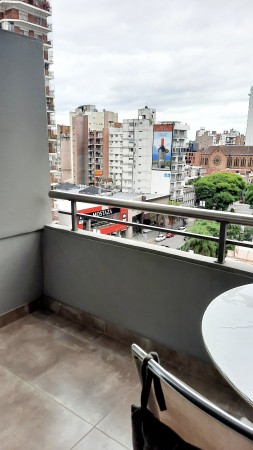 MB Negocios Inmobiliarios vende Corrientes 1600. Semipiso. Externo. Balcones. Pileta. 
