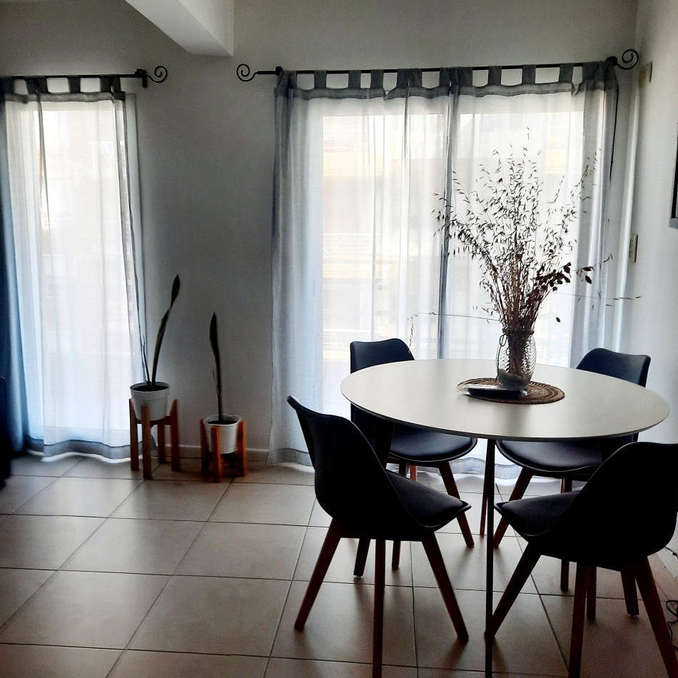 MB Negocios Inmobiliarios VENDE San Juan 678. balcon, externo