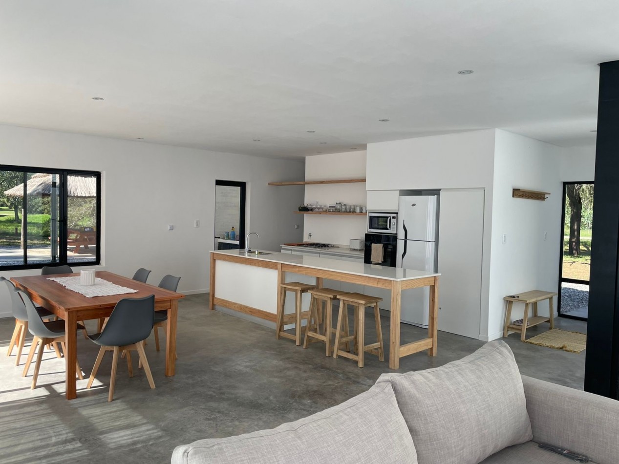 Venta Casa Estancia Estrella Federal. Ramallo , provincia Buenos Aires. Totalmente equipada a estrenar .