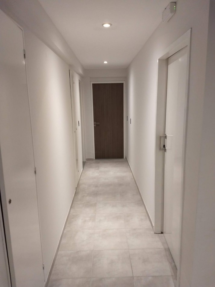 MB Negocios inmobiliarios VENDE Monoambiente, balcon. Ituizango 65. Luminoso