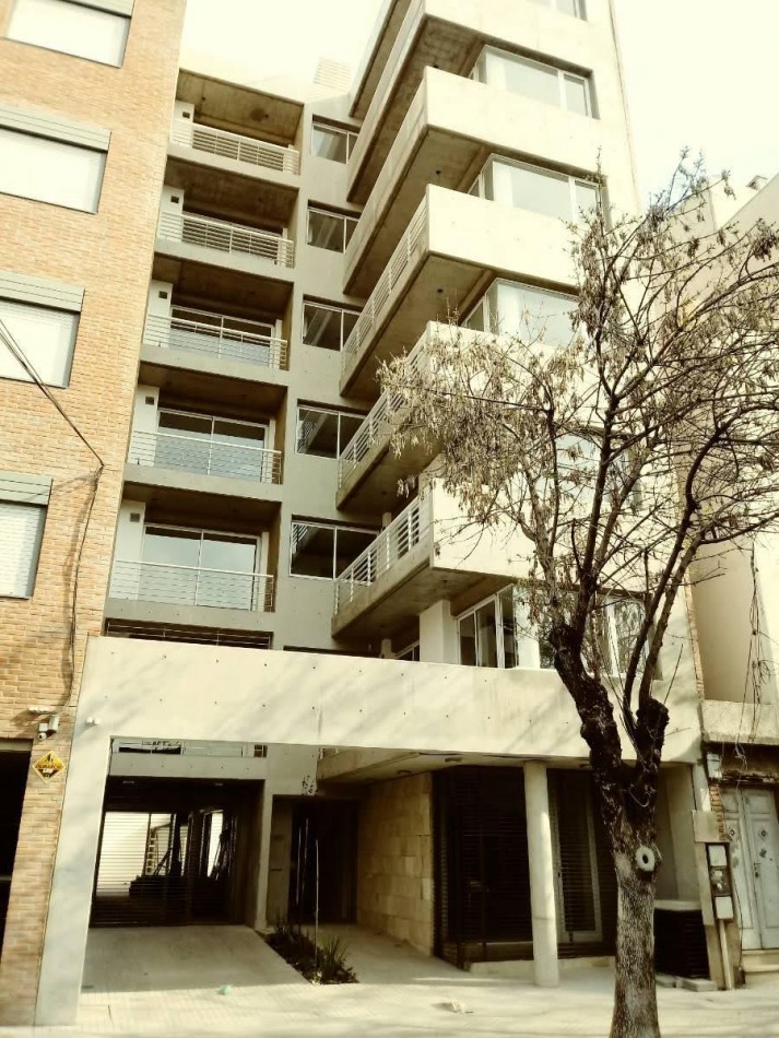 MB Negocios inmobiliarios VENDE ITUIZANGO 65. Piso 3. Monoambiente, balcon