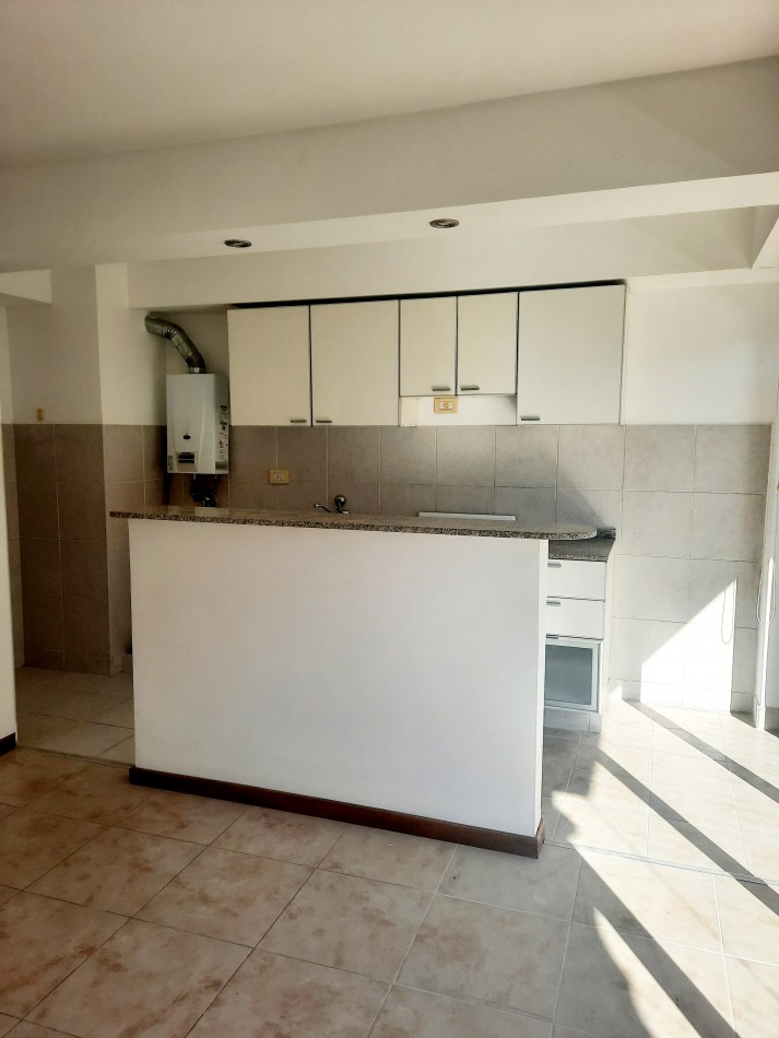 Dorrego 1417. Semipiso, externo, balcon