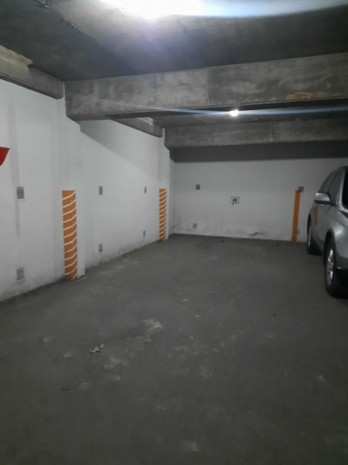 MB Negocios inmobiliarios Vende. Cochera. CORRIENTES 1345