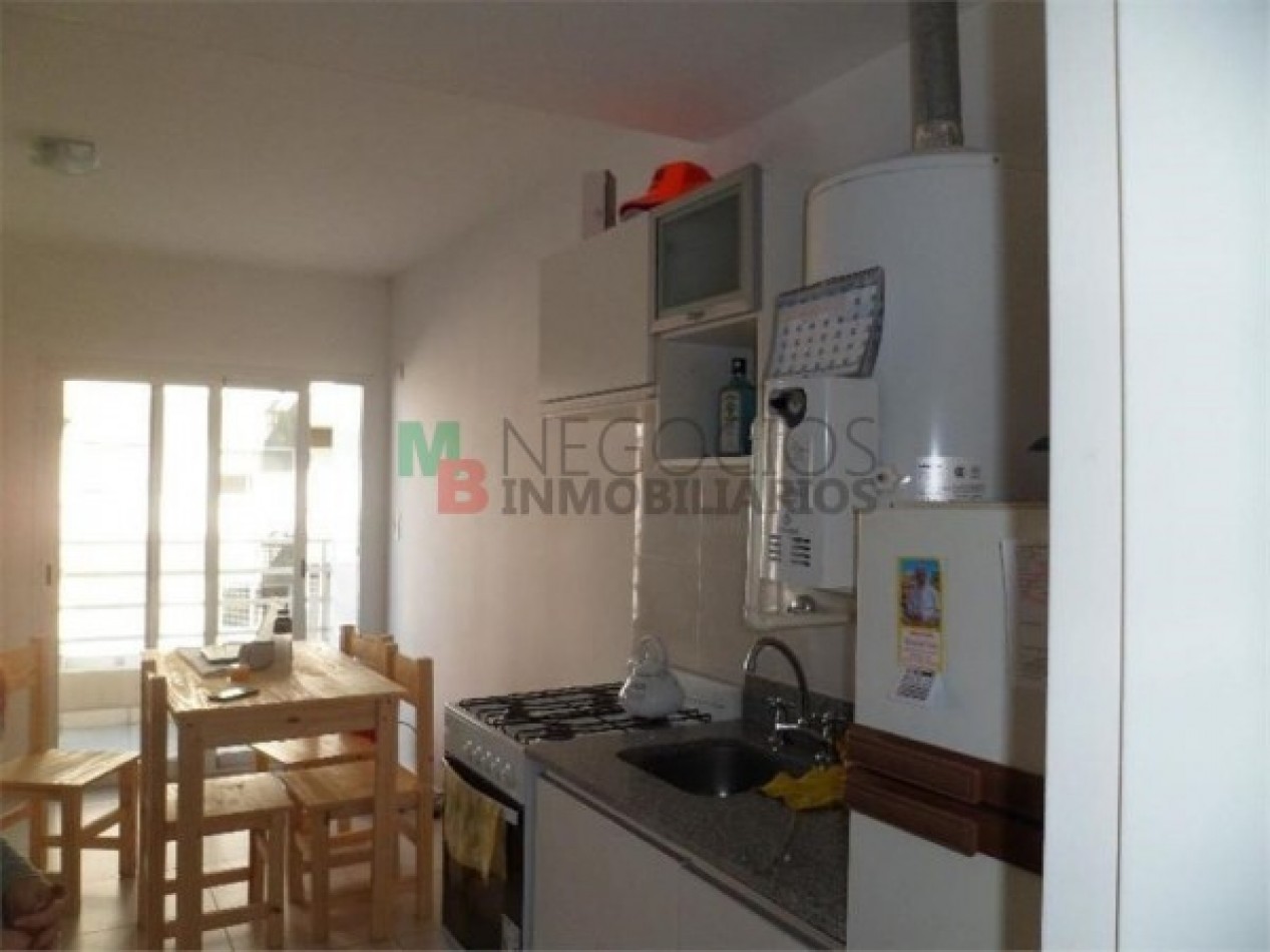 MB Negocios Inmobiliarios VENDE San Juan 678. balcón, externo