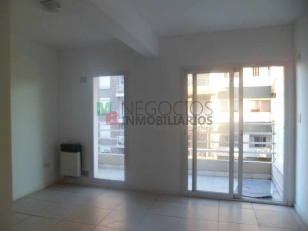 MB Negocios Inmobiliarios VENDE San Juan 678. balcón, externo