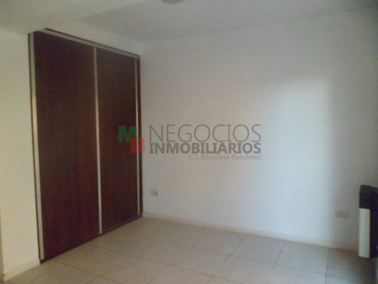 MB Negocios Inmobiliarios VENDE San Juan 678. balcón, externo
