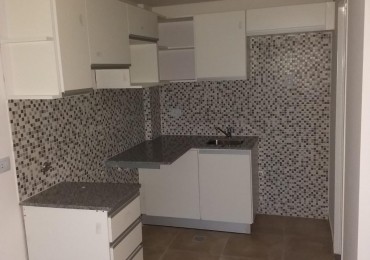 MB Negocios inmobiliarios VENDE Monoambiente, balcon. Ituizango 65. Luminoso